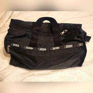 Vintage LeSportsac duffle bag